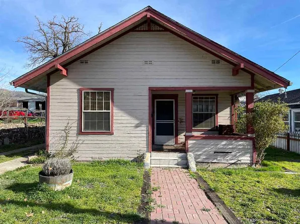 416 Jackson St, Yreka, CA 96097
