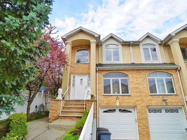 26 Wycliff Ln, Staten Island, NY