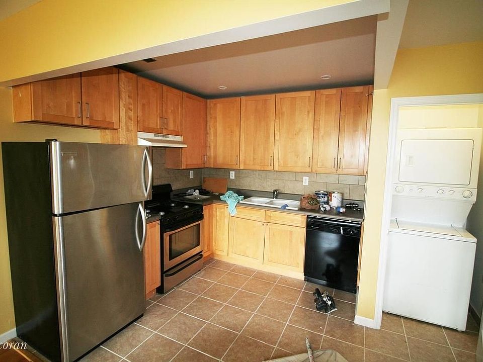 1st image of 104-20 39th Ave #1-B