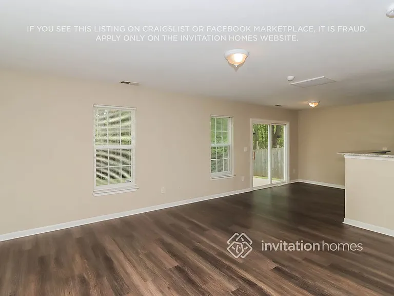 8410 Wallace Glen Dr — Photo 4