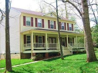 5833 Anthony Dr, Woodbridge, VA 22193