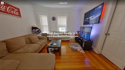 53 Hawthorne St Photo 1