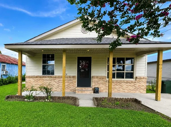 614 Saadi St, Houma, LA 70363