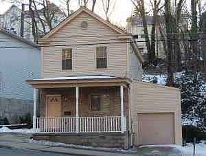 1st image of 381 Woodruff St