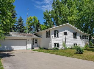 1010 Riopelle Ct, Argyle, MN 56713