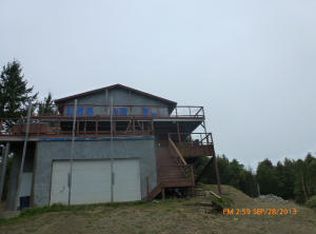 3553 Shelter Cove Rd, Whitethorn, CA 95589