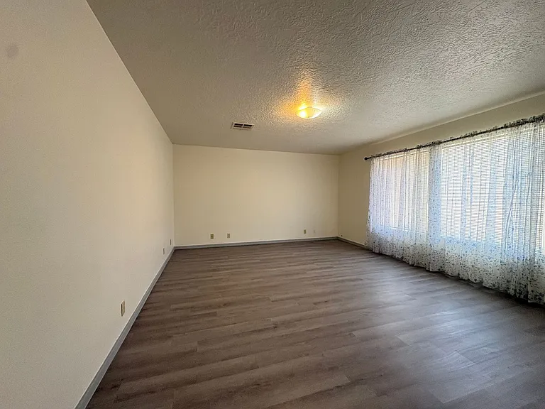 4499 N Marshall Trl — Photo 3