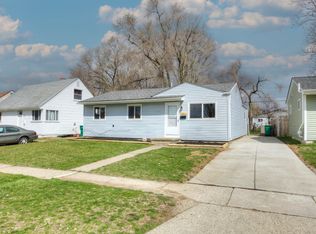 2811 Appleridge St, Ypsilanti, MI 48198