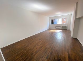 319 E 53rd St APT 3B, New York, NY 10022