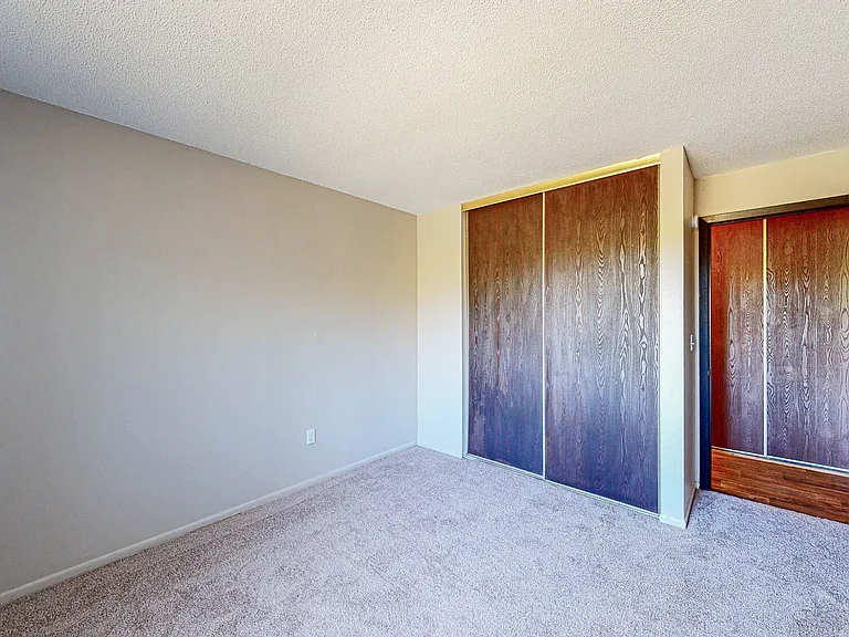 Meadowview — Photo 8