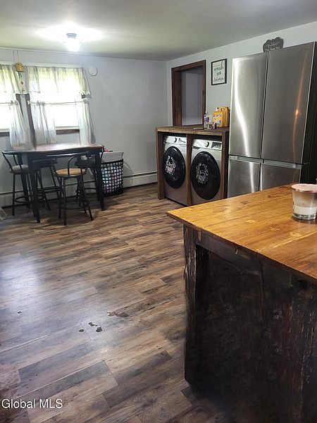 4th image of 19 Tavern Road