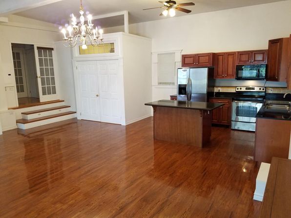 21 Ash St APT 4