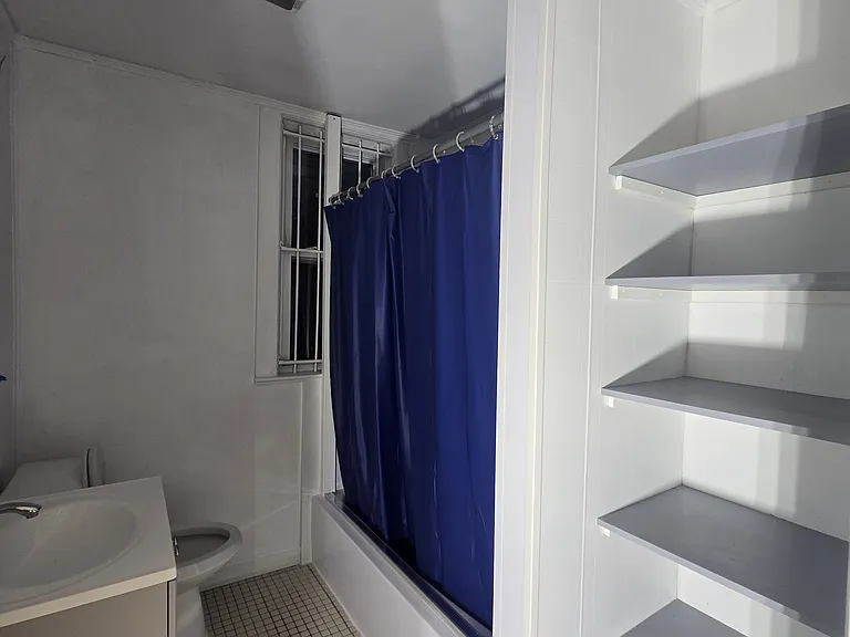 Fabyan Pl — Photo 2
