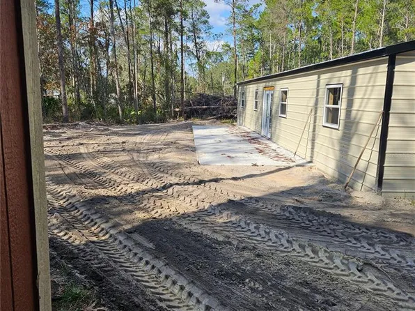 1255 Black Bear Ranch Trl, Pierson, FL 32180