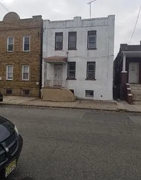 97 Gaston Ave — Photo 1