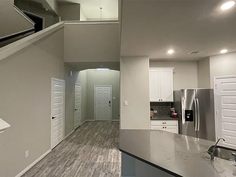 5802 Golden Peak Ln — Photo 4