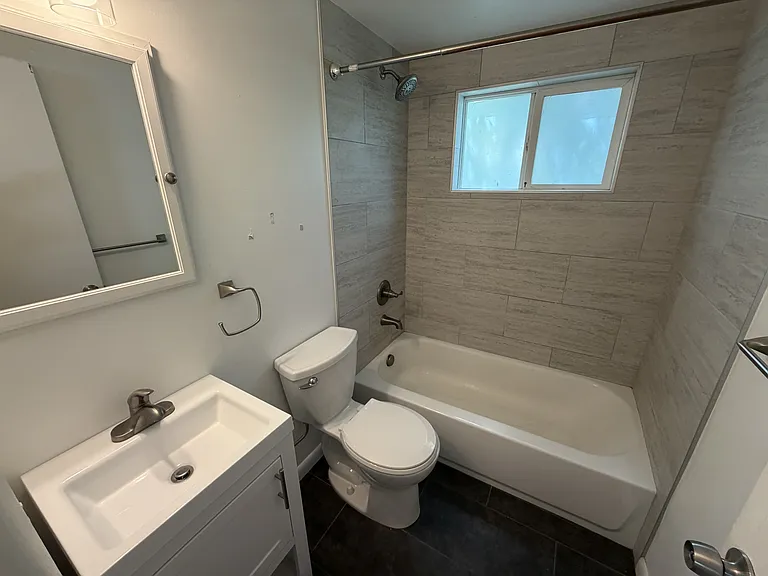 5385 S Crocker St — Photo 9