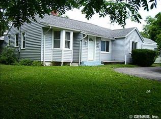 3044 Lyell Rd, Rochester, NY 14606