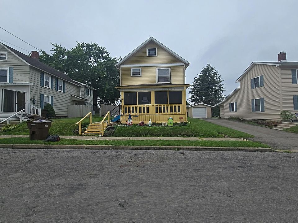 1st image of 10 S 9th St