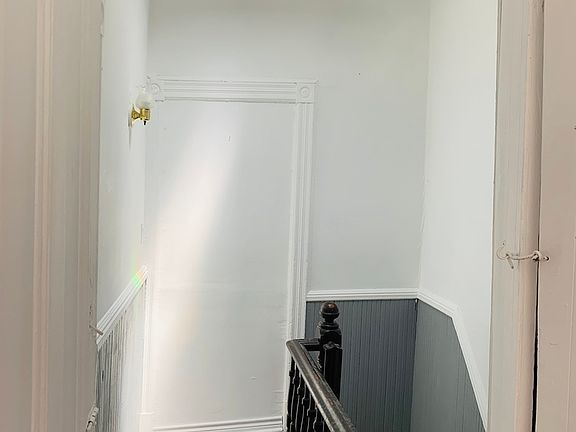 5th image of 321 22nd St #A