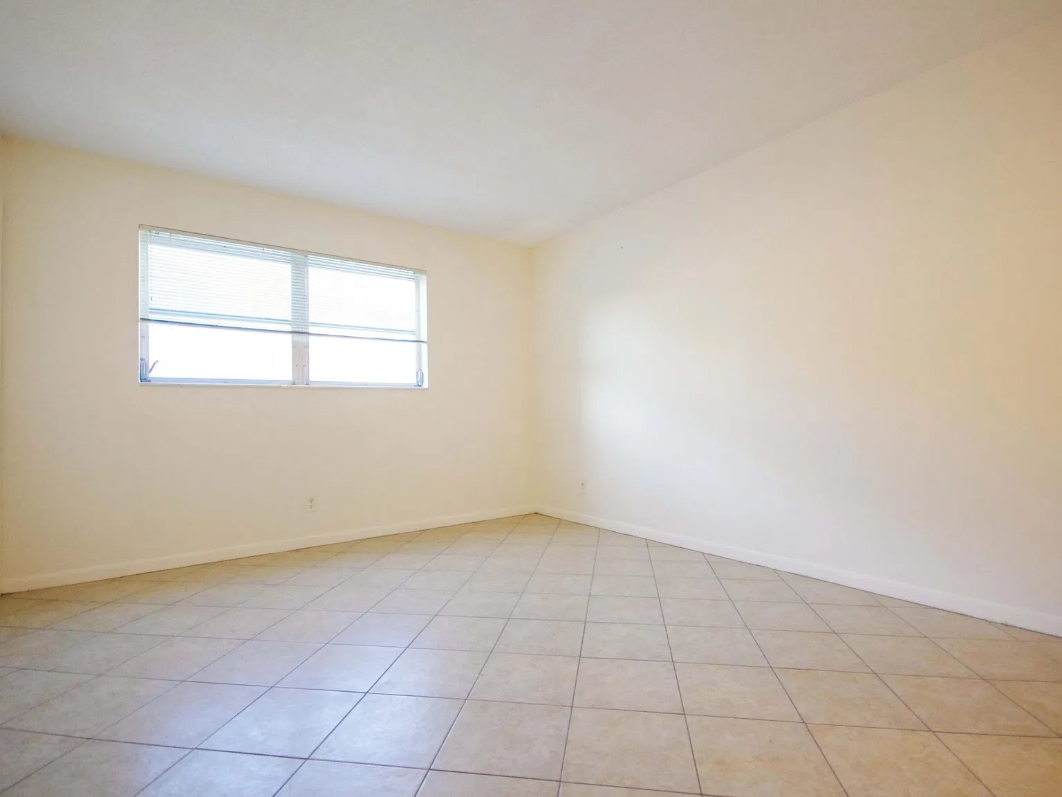 1 bed, 1.0 bath, 750 sqft, $1,795 — Photo 4