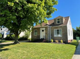 281 E 330th St, Willowick, OH