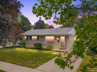 8328 Alton St, Canton, MI 48187