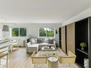 2878 S Fort Scott Dr #305, Arlington, VA 22202