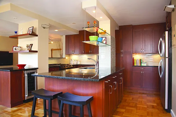 Sold by Stribling | media 2