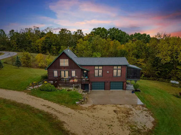 355 Estes Ridge Trl, Guttenberg, IA 52052