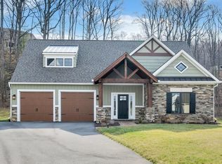 7082 Fairway Ridge Ct, Salem, VA 24153