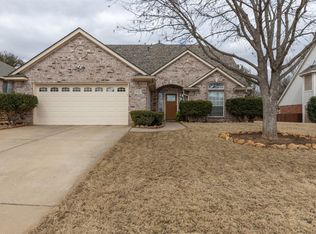 2121 Old Foundry Rd, Weatherford, TX 76087