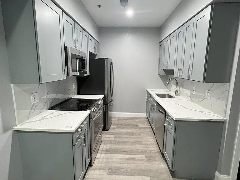 1611 Ridge Ave #3 — Photo 11