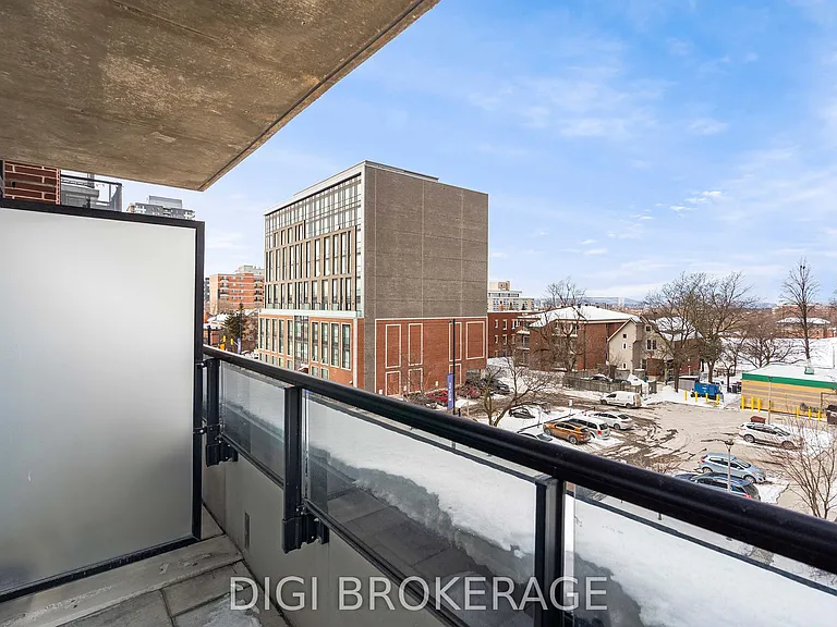 560 Rideau St #413 — Photo 28