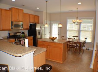 2424 Early Flight Dr, Charlotte, NC 28262