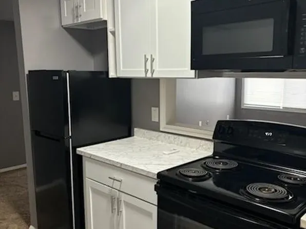 Multi-Fam106-122 Polk Street, 106-122 Polk St #6, Syracuse, NY 13224