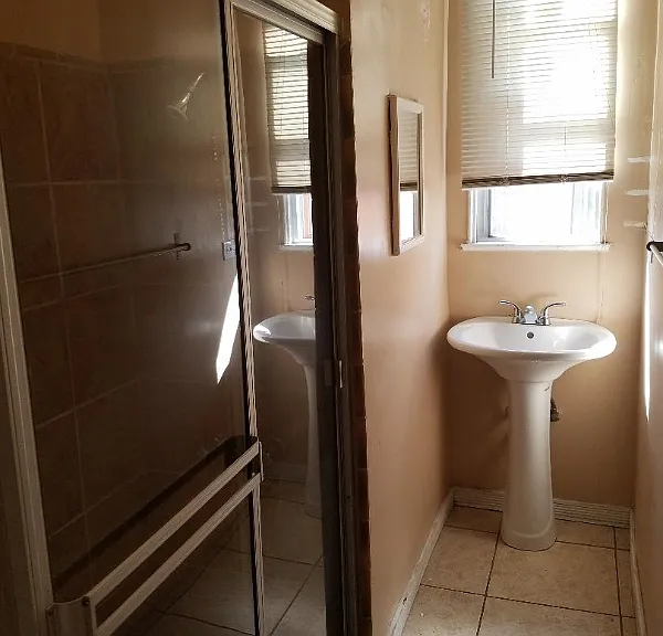 209 Columbia Pl — Photo 12