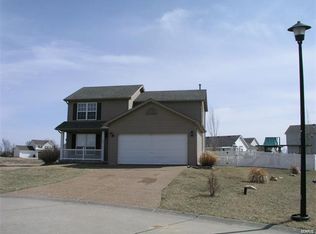 1279 Robin Hood Dr, Lake Sherwood, MO 63357