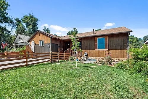 1255 Brentwood St #2 Photo 1