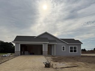 3800 Green Ash, Janesville, WI 53545