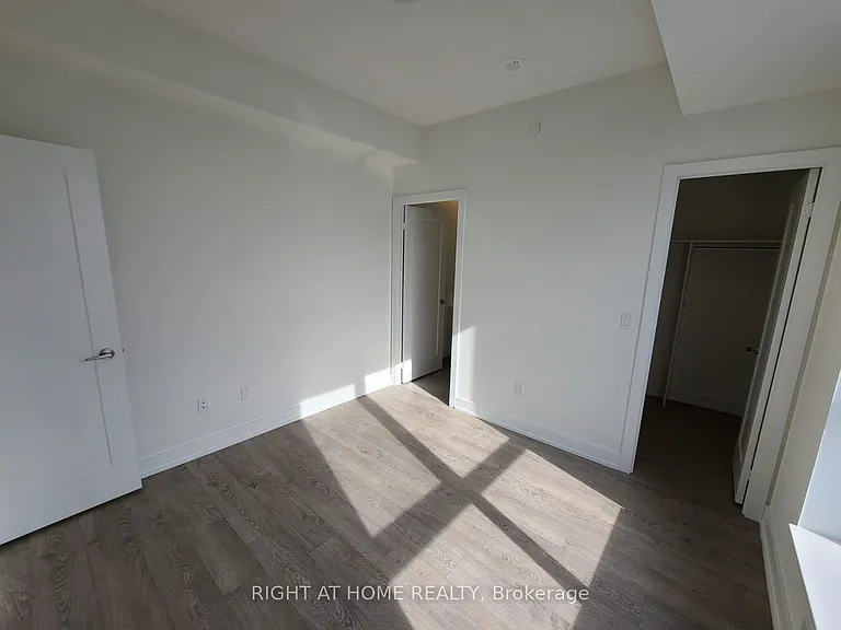 7 Mabelle Ave #4001 — Photo 19