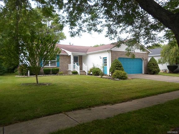 2nd image of 544 Homestead Dr