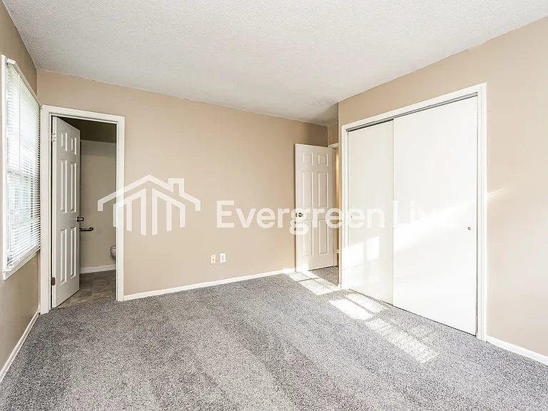 3612 Sellwood Rd — Photo 9