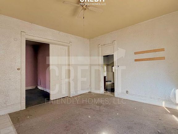 4th image of 1646 E Wood St