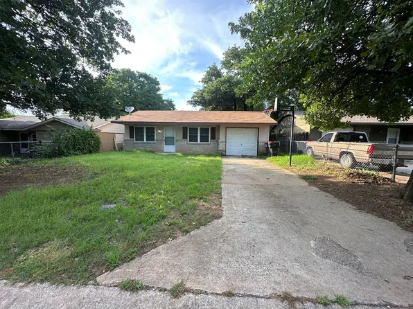 537 Franklin St, Jones, OK 73049