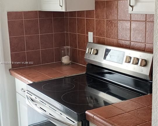 3rd image of 7725 Carlyle Ave APT 1