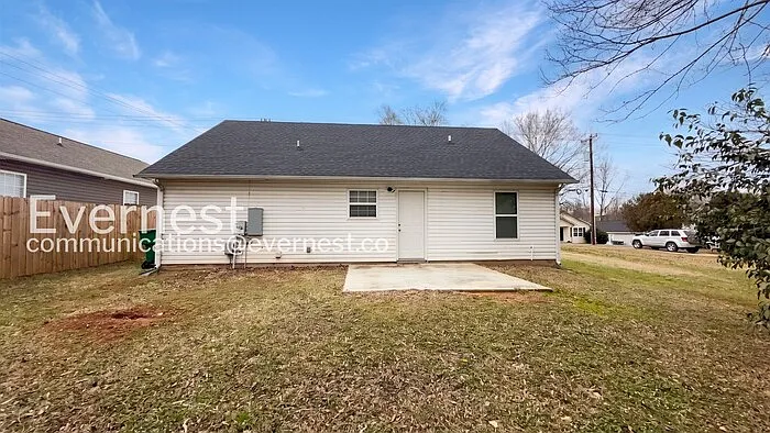 3221 Lasalle St — Photo 13