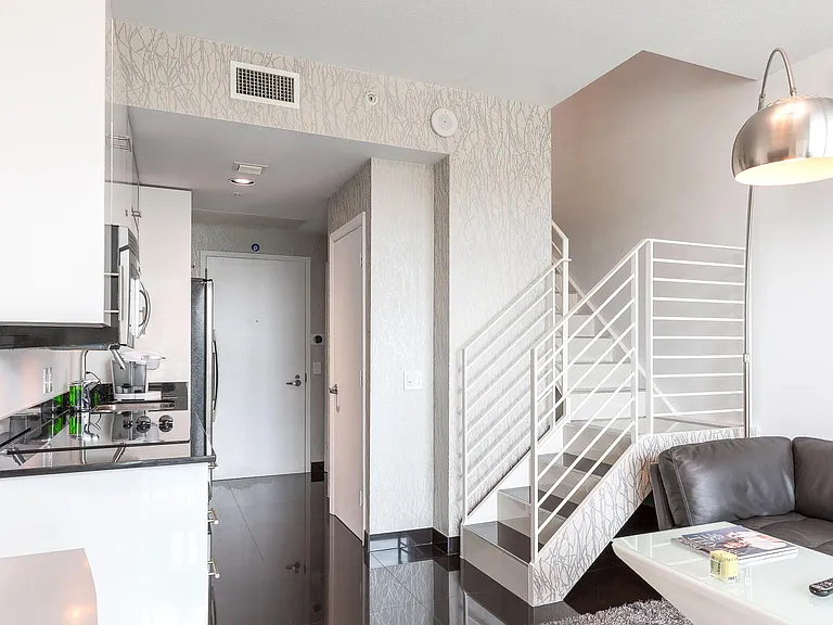 60 SW 13th St #1617 — Photo 10