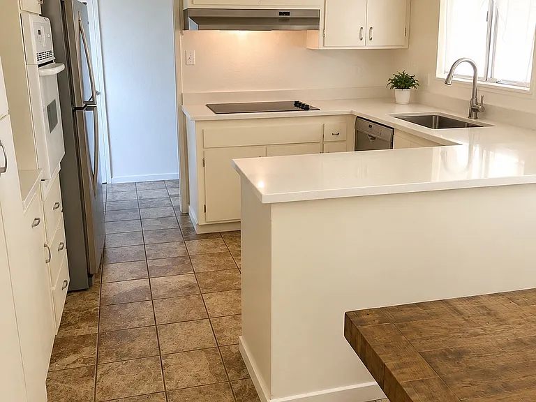 Sequoia Dr — Photo 7