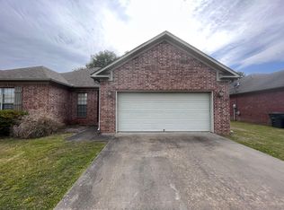 1030 Wineberry, Conway, AR 72034